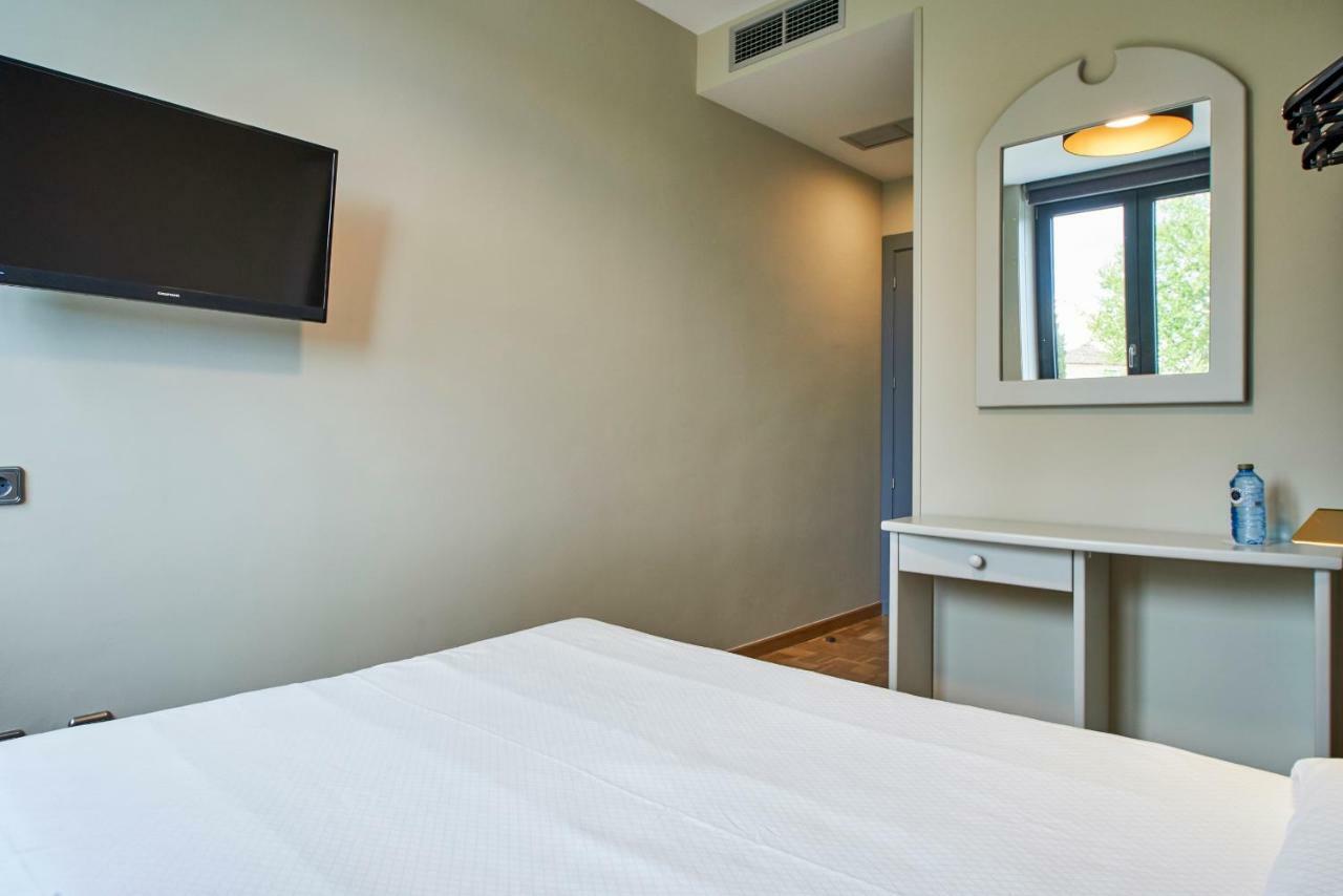 Sotopalacio Hsr Madrona ภายนอก รูปภาพ
